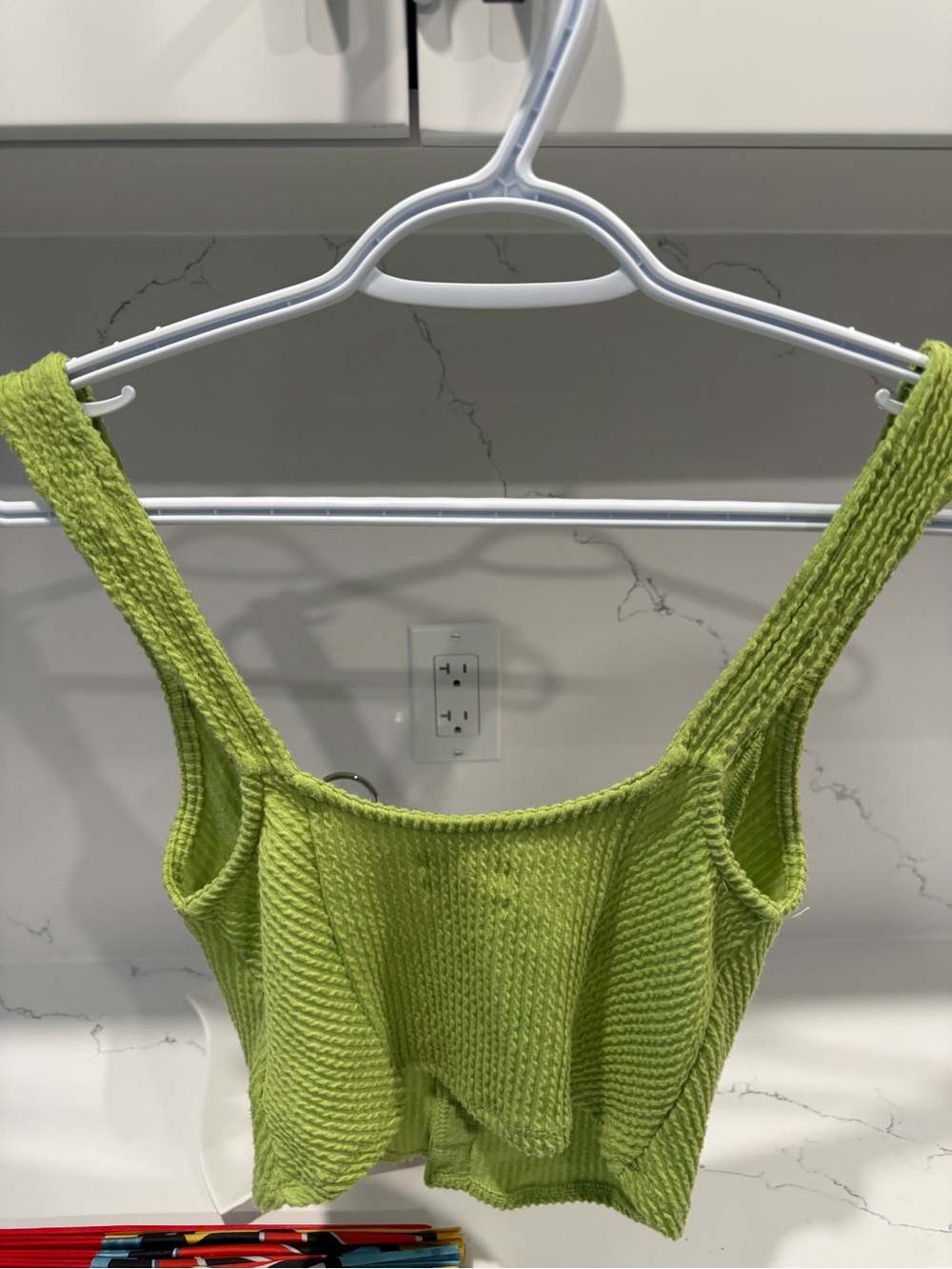 Urban Outfitters Bright Lime Green Cropped Hook Tank - Picture 3 of 4